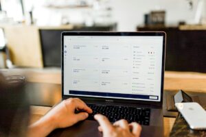 fancivivi crm featured